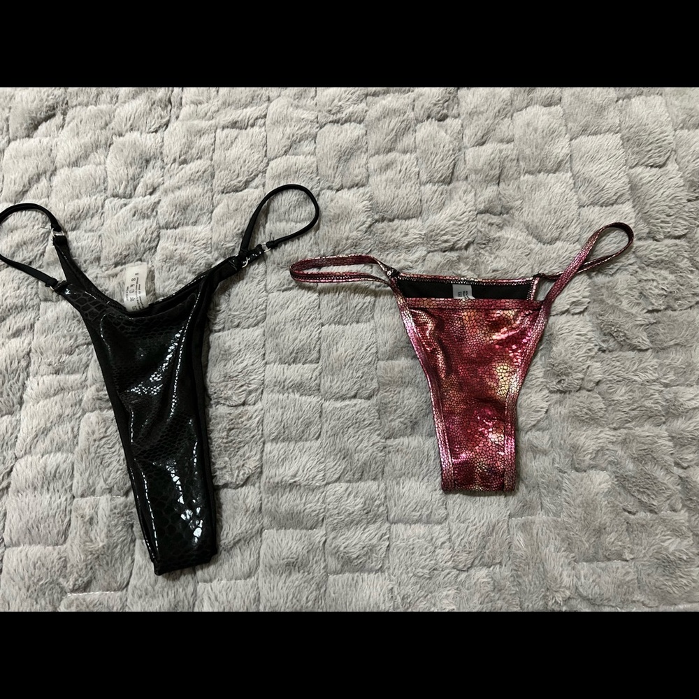 2 thong Bikini bottom